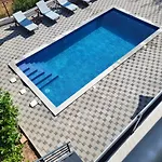 Mila Apartament *